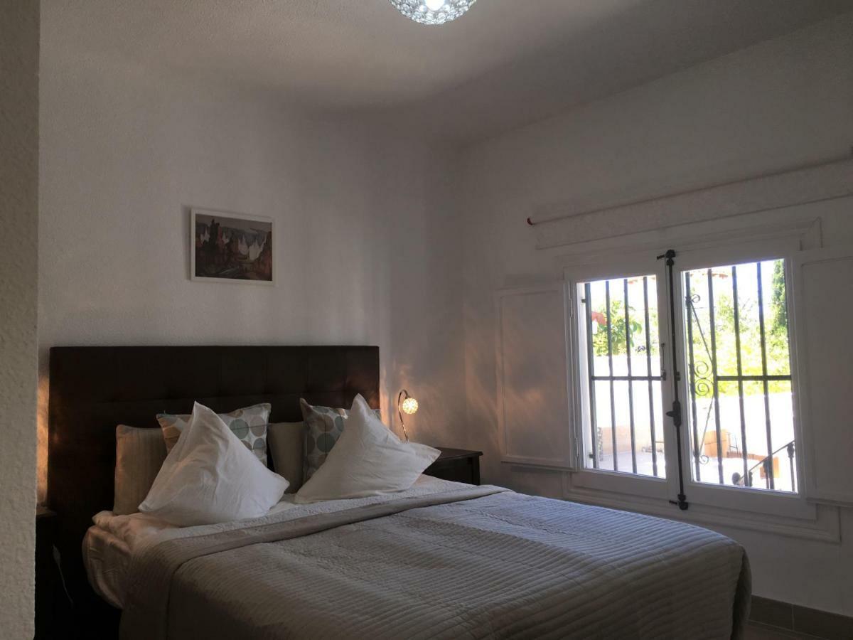 Vista Bahia II Apartment 阿尔比尔 外观 照片