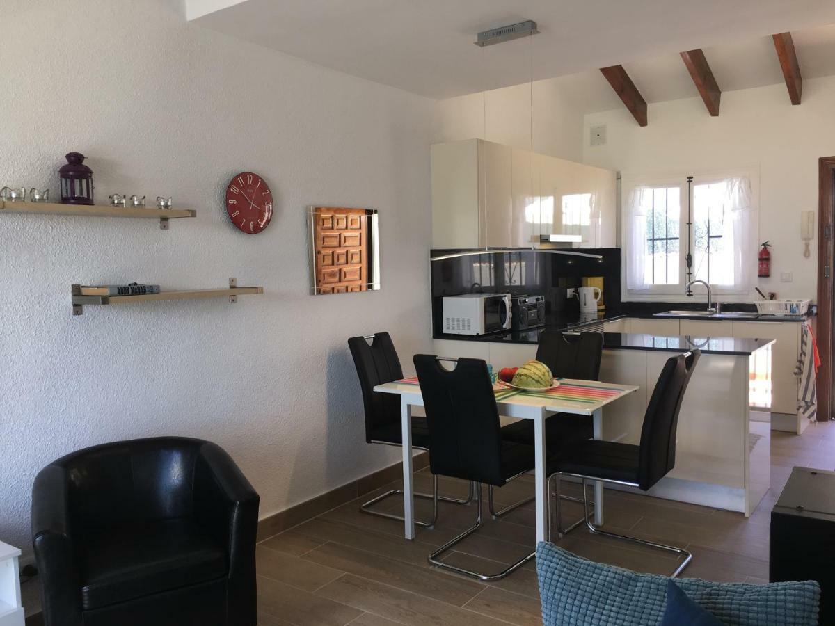 Vista Bahia II Apartment 阿尔比尔 外观 照片