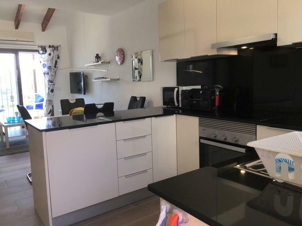 Vista Bahia II Apartment 阿尔比尔 外观 照片