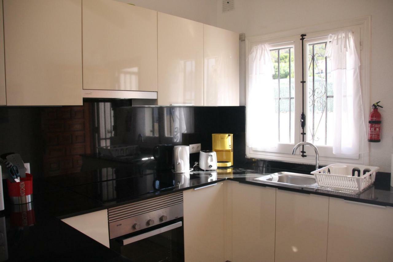 Vista Bahia II Apartment 阿尔比尔 外观 照片