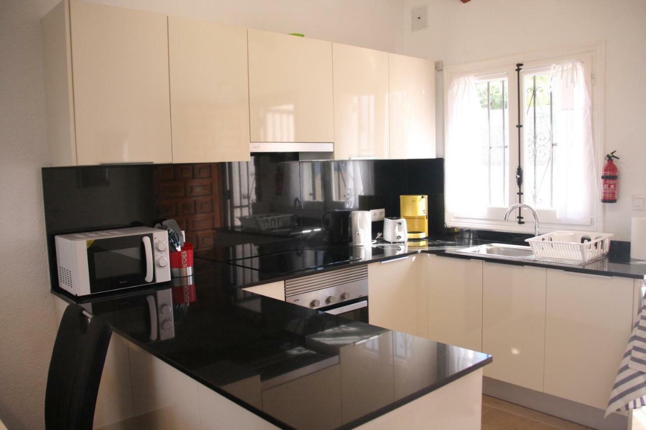 Vista Bahia II Apartment 阿尔比尔 外观 照片